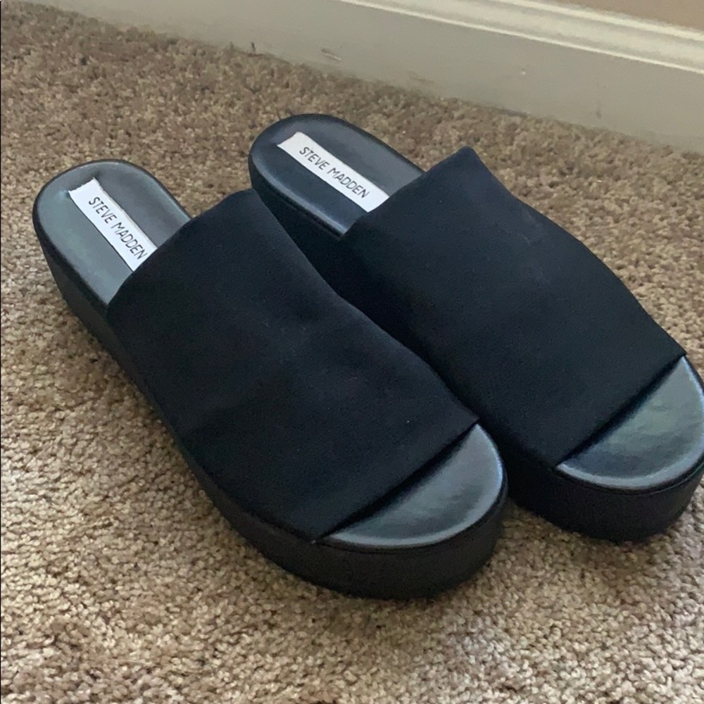 Steve Madden Black Platform Slip Ons